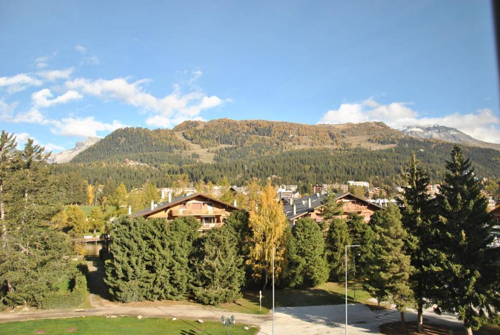 Grand Hotel Du Golf & Palace Crans-Montana Exterior foto